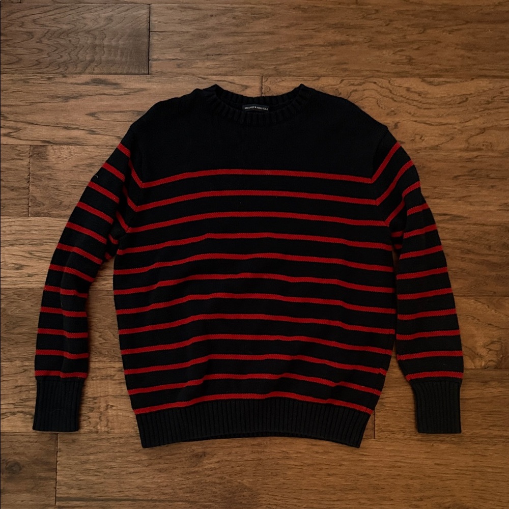 Brandy Melville sweater